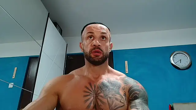 Magnificmuscles89 online show from 10.05.25