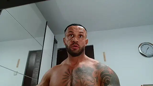 Magnificmuscles89 online show from 01.18.26