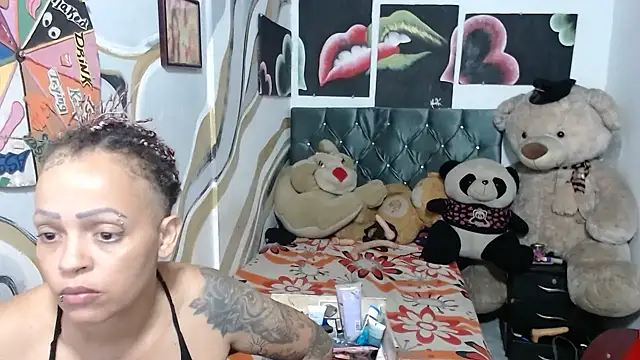 manzanahot9 online show from 02.22.26