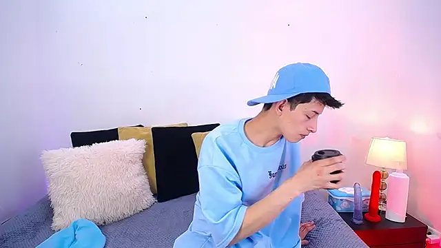 MaikCarver online show from 10.04.25