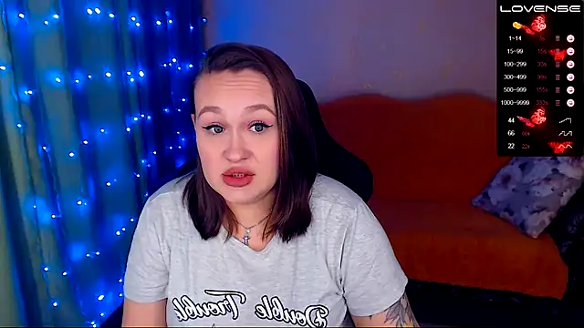 Cutie-Melanie online show from 01.10.25