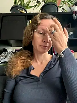 AnnikaRose online show from 10.07.25