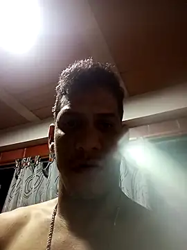 Snapshot of Elvergon3456 chatting on 10.10.25 Elvergon3456 online show from 10.10.25