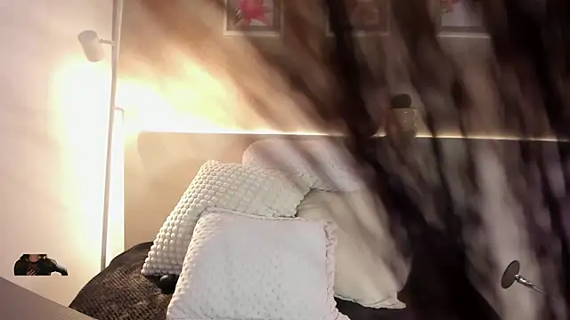 roxannegomez online show from 01.07.26