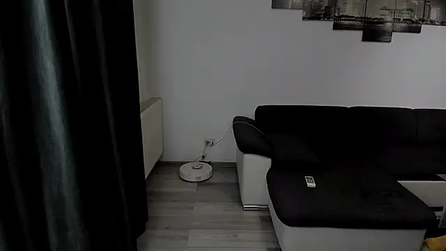 Richarddarell1 online show from 10.04.25