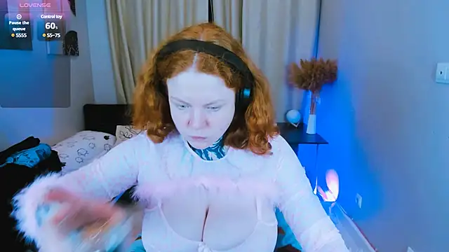 Cassie xKiss online show from 03.18.25