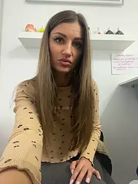Lanaa19 online show from 01.07.25