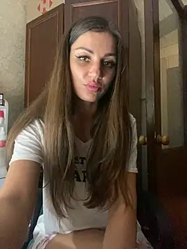 Lanaa19 online show from 01.07.25