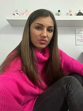 Lanaa19 online show from 01.25.25