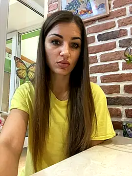 Lanaa19 online show from 10.15.25