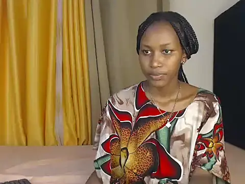 Snapshot of shydirtybitch1 chatting on 10.17.25 shydirtybitch1 online show from 10.17.25