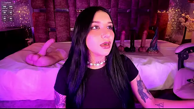Leiaa  online show from 05.21.26