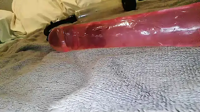 Snapshot of Jacknjimmyjohn chatting on 10.28.25 Jacknjimmyjohn online show from 10.28.25