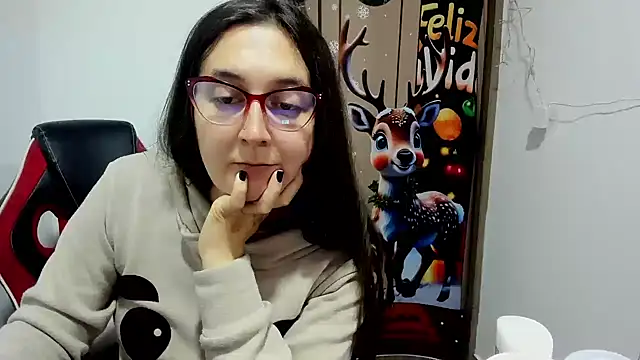 Sweet-Suck69 online show from 12.19.24