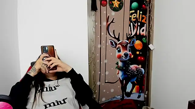 Sweet-Suck69 online show from 12.19.24