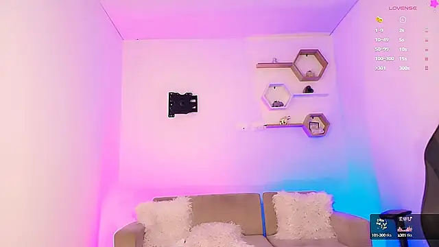 Vianca Chanel online show from 03.02.25