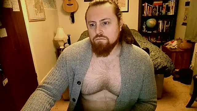 Snapshot of Hairy_Guy30 chatting on 02.12.25 Hairy Guy30 online show from 02.12.25