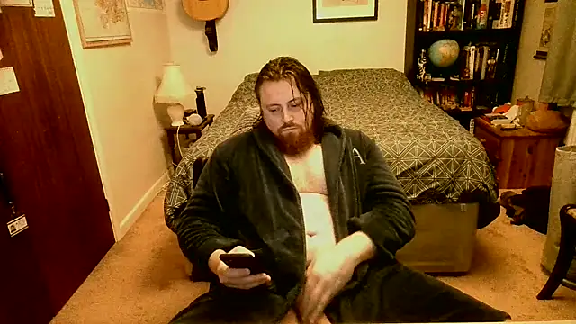 Snapshot of Hairy_Guy30 chatting on 02.25.25 Hairy Guy30 online show from 02.25.25