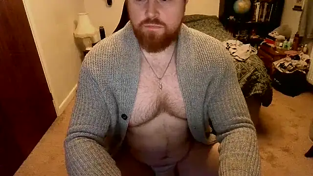 Snapshot of Hairy_Guy30 chatting on 09.15.25 Hairy Guy30 online show from 09.15.25