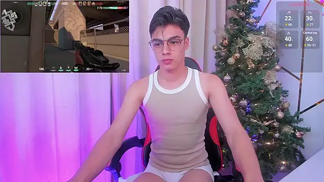 Snapshot of Gerony_ chatting on 12.17.24 Gerony online show from 12.17.24