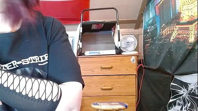 cosmicjones online show from 04.19.26