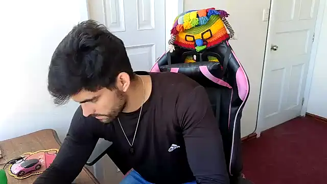 Snapshot of Jackyrose chatting on 12.14.25 Jackyrose online show from 12.14.25