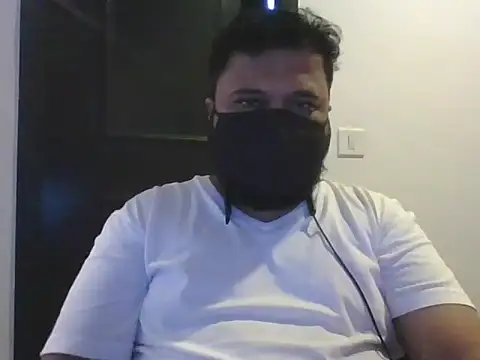 Hunk-Hand6 online show from 06.27.26