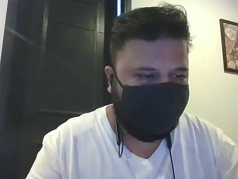 Hunk-Hand6 online show from 06.27.26