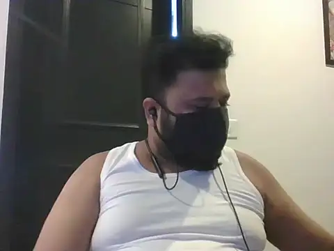 Hunk-Hand6 online show from 07.02.26