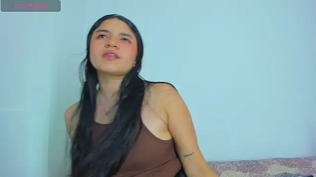 ayheleensexygirl1 online show from 12.30.24
