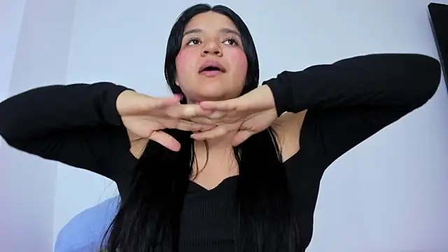 Snapshot of ayheleensexygirl1 chatting on 10.17.25 ayheleensexygirl1 online show from 10.17.25