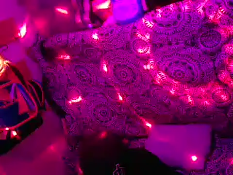 Snapshot of Mic_Oxinner chatting on 01.26.25 Mic Oxinner online show from 01.26.25