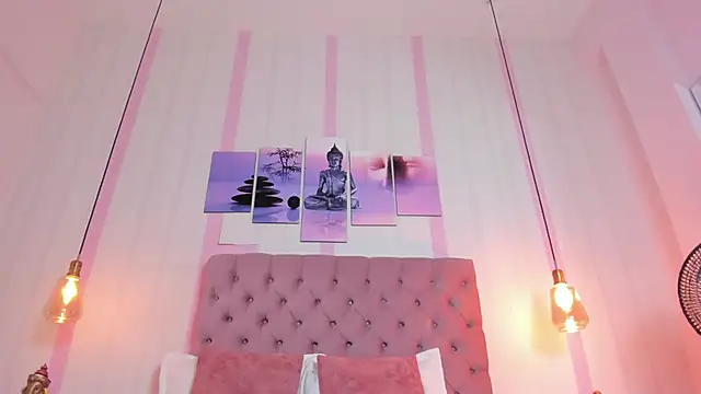 Sophia turneer online show from 01.29.25