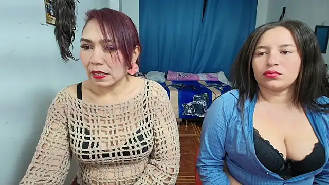 Snapshot of dannamomcerrat chatting on 03.02.25 dannamomcerrat online show from 03.02.25
