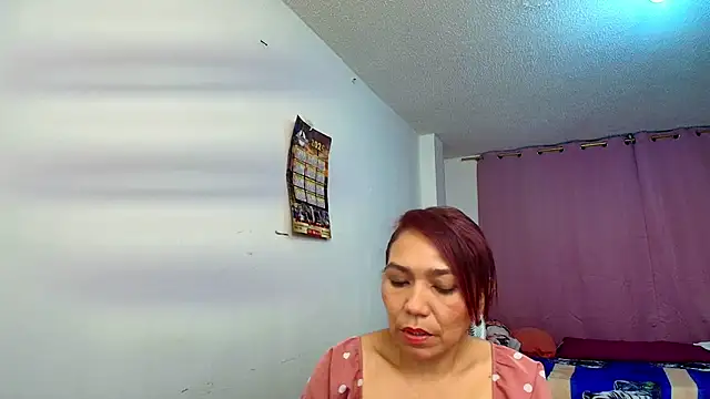 Snapshot of dannamomcerrat chatting on 03.18.25 dannamomcerrat online show from 03.18.25