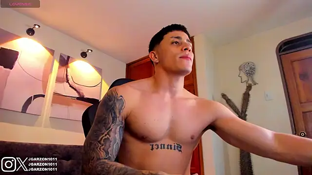  joansoto online show from 04.12.26