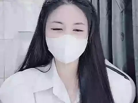 Snapshot of _Lygn__ chatting on 01.18.25 Lygn online show from 01.18.25