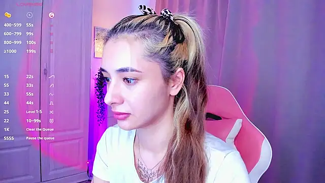 DarlaLike online show from 02.22.25