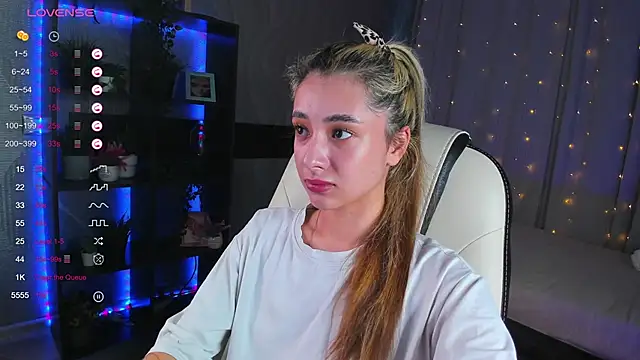 DarlaLike online show from 03.14.25