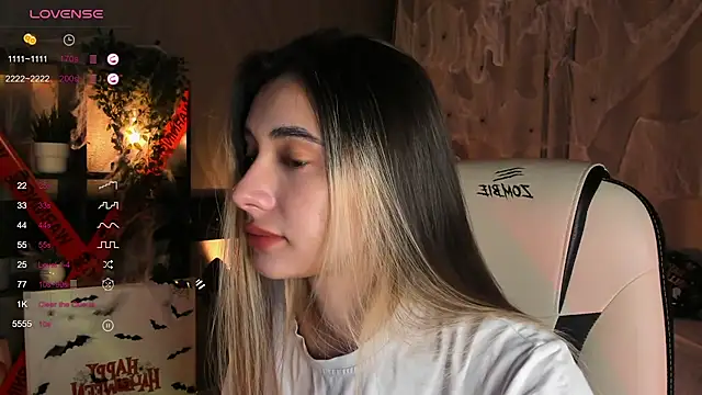 DarlaLike online show from 10.19.25