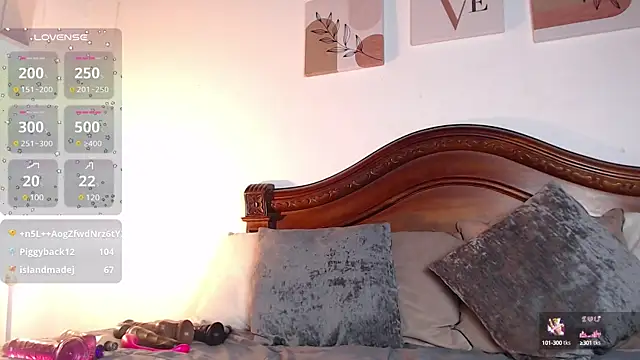 madisex s online show from 12.08.24