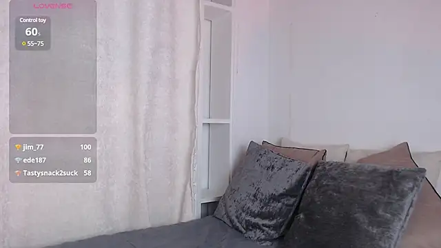 madisex s online show from 03.17.25