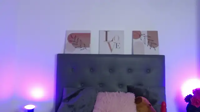 madisex s online show from 02.22.26