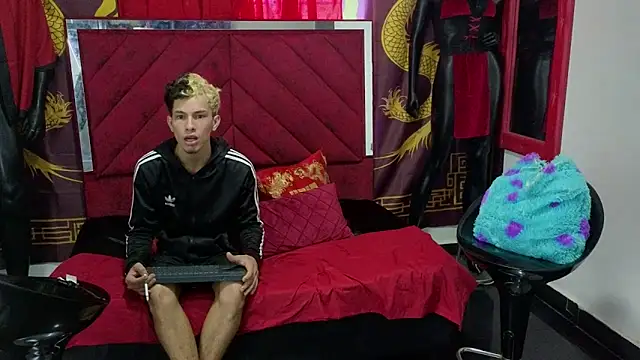 naughty boys13 online show from 09.15.25