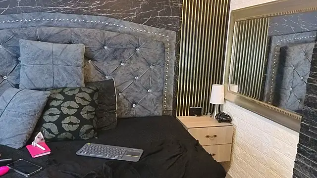 charlotte  G online show from 01.31.26