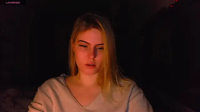 VoluptuousDreams online show from 02.08.25