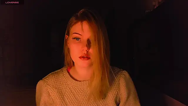 VoluptuousDreams online show from 02.20.25