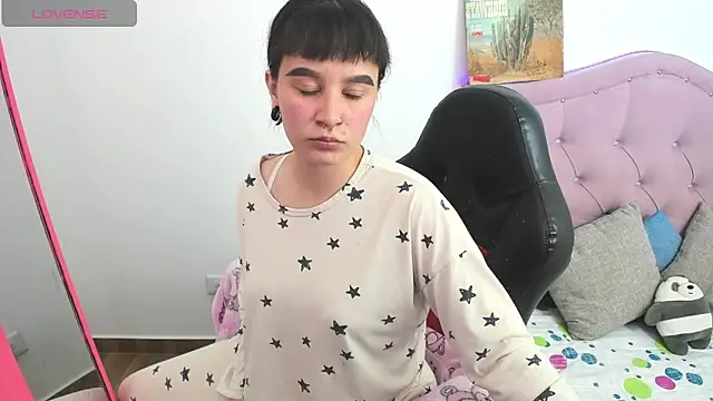 Katalina novoa online show from 03.08.25