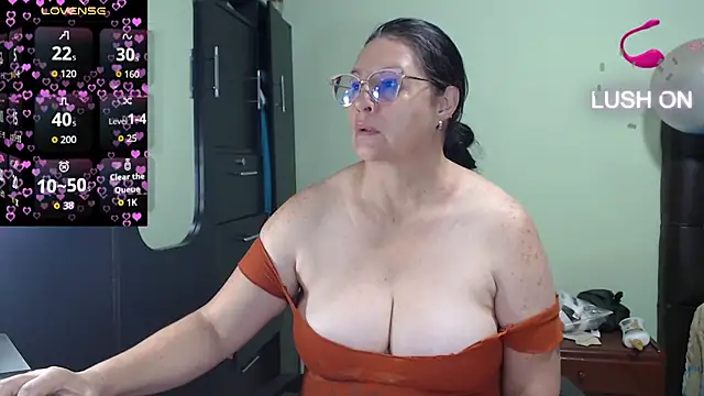 hairyglad69 online show from 10.24.25