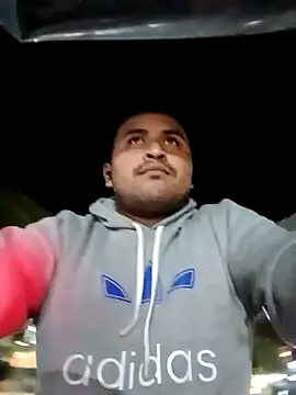 YoSoyLittleBoy online show from 10.10.25